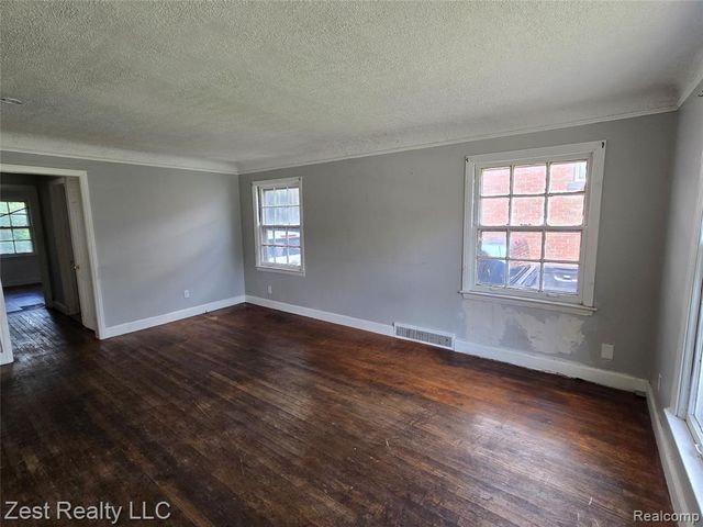 12055 Nashville Street, Detroit, MI 48205