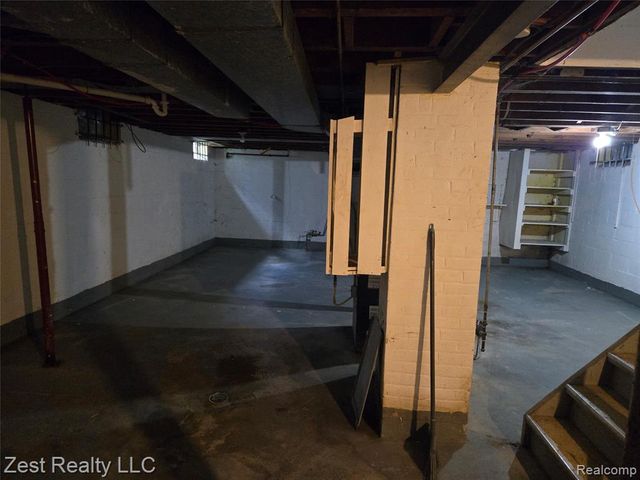 12055 Nashville Street, Detroit, MI 48205