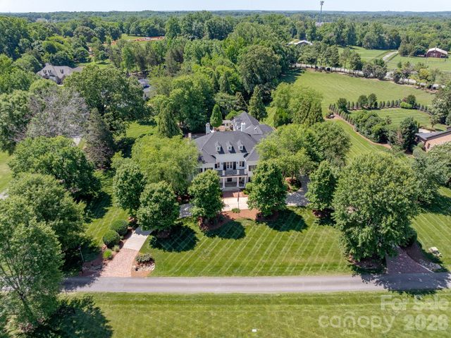 8728 Arbor Commons Lane, Concord, NC 28027