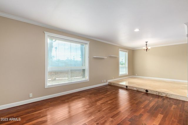 10627 N 44TH Court, Phoenix, AZ 85028