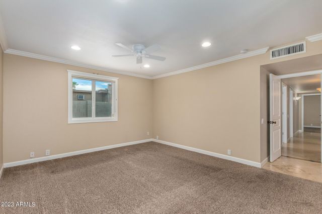 10627 N 44TH Court, Phoenix, AZ 85028