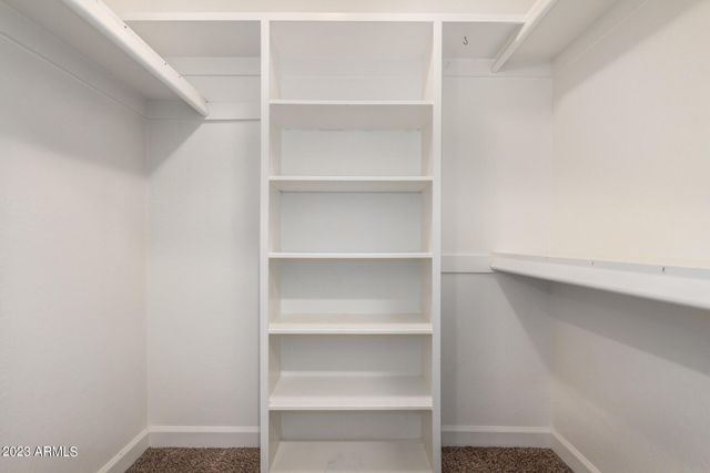 10627 N 44TH Court, Phoenix, AZ 85028