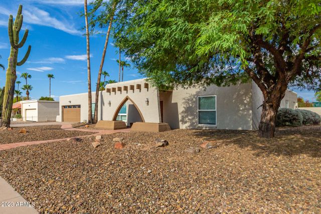 10627 N 44TH Court, Phoenix, AZ 85028