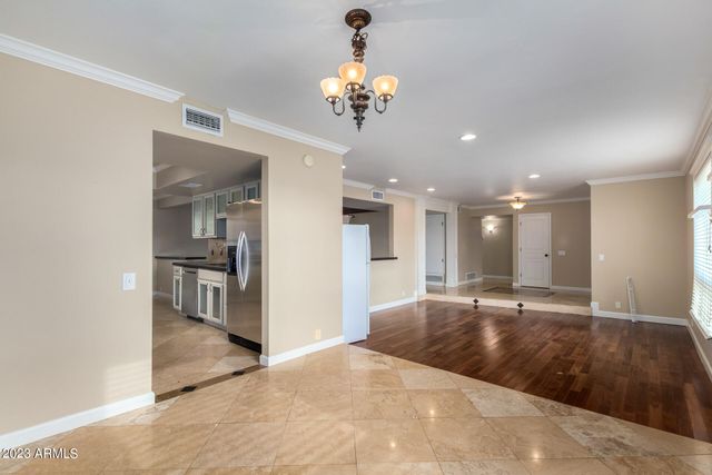 10627 N 44TH Court, Phoenix, AZ 85028