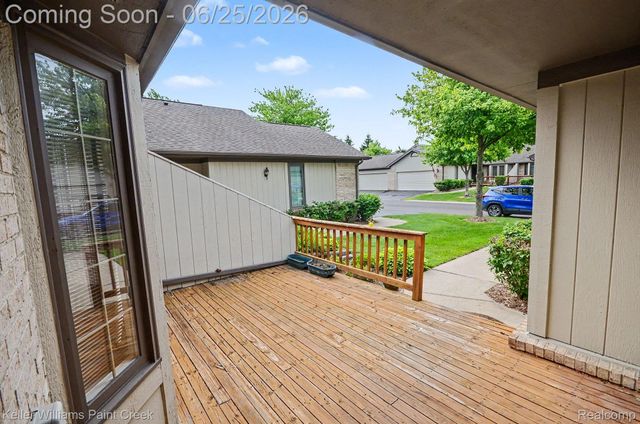 13311 Whittier Drive, Sterling Heights, MI 48312