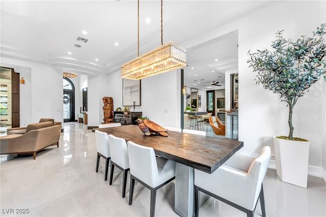 8032 Springbuck Court, Las Vegas, NV 89129