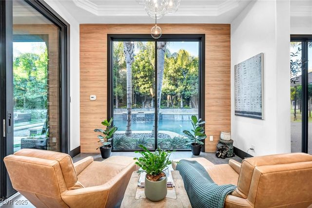 8032 Springbuck Court, Las Vegas, NV 89129