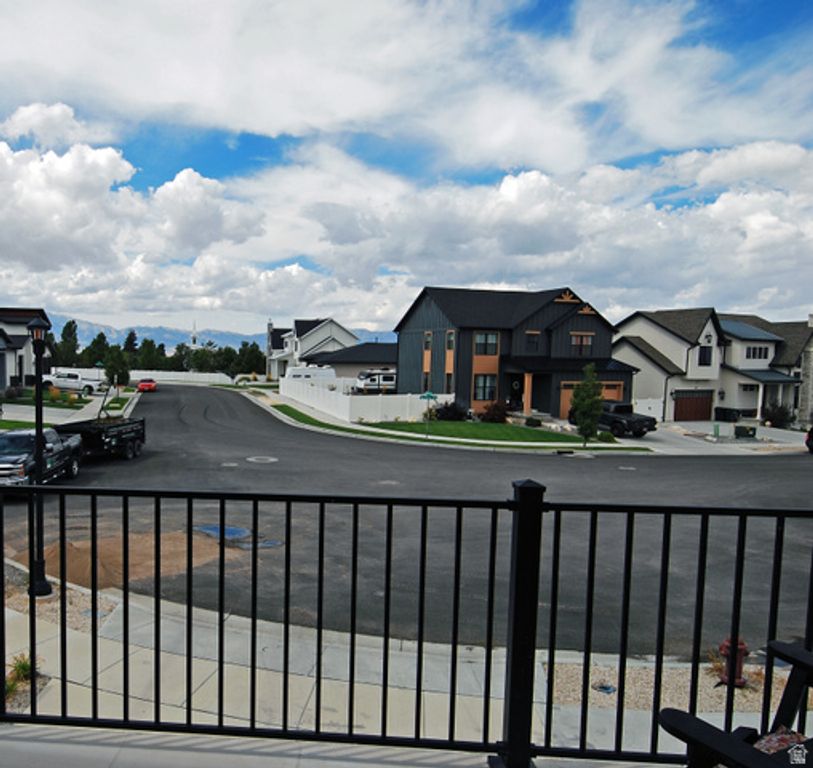 655 E OLIVER RD, Tooele, UT 84074 — photo 3