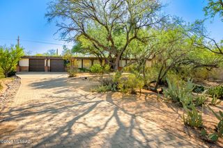 3540 N Tres Lomas Drive, Tucson, AZ 85749