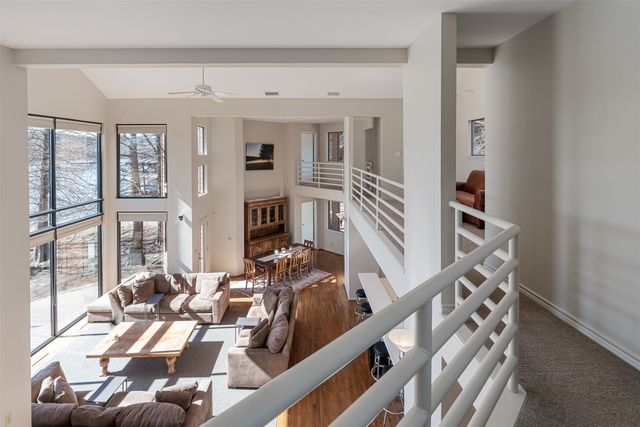 375 Eagle Point Drive W, Mount Vernon, TX 75457