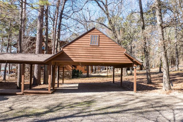 375 Eagle Point Drive W, Mount Vernon, TX 75457