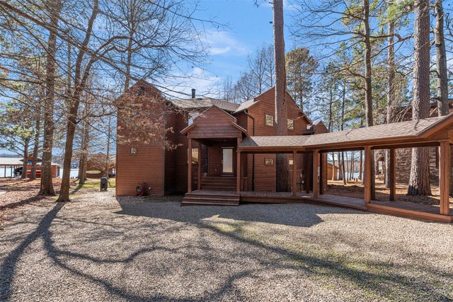 375 Eagle Point Drive W, Mount Vernon, TX 75457