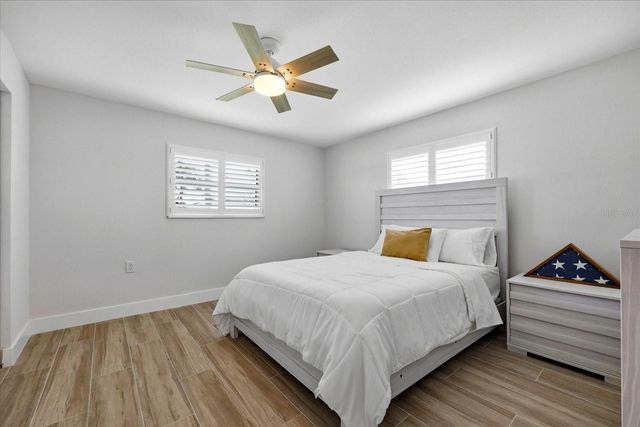 8008 13TH AVENUE S, St Petersburg, FL 33707