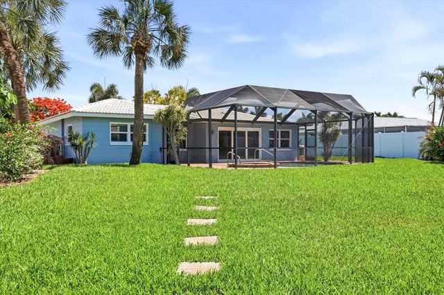 8008 13TH AVENUE S, St Petersburg, FL 33707