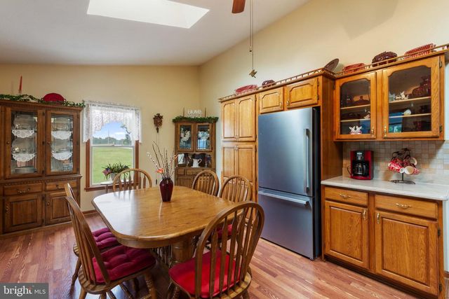 1424 FISH AND GAME RD, Littlestown, PA 17340