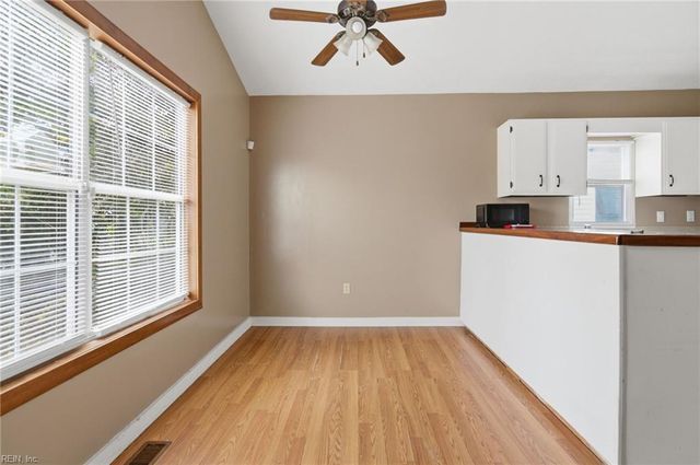 7 Central ST, Hampton, VA 23663