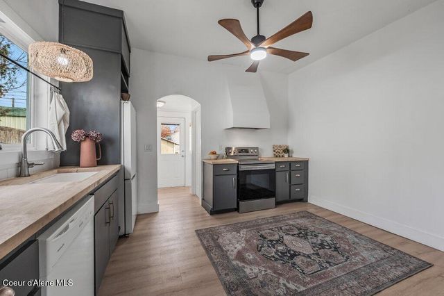 836 N 6th ST, Coeur D'alene, ID 83814