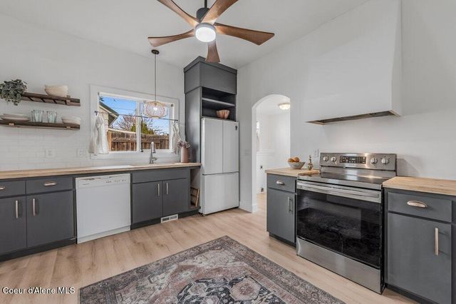 836 N 6th ST, Coeur D'alene, ID 83814