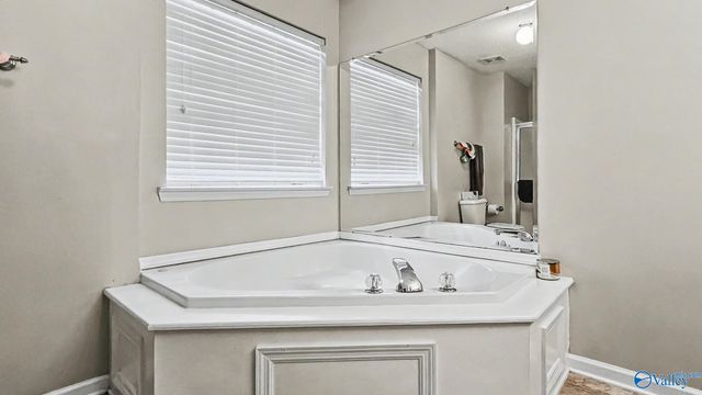 2513 Quail Ridge Lane, Huntsville, AL 35803