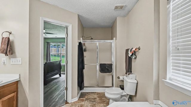 2513 Quail Ridge Lane, Huntsville, AL 35803