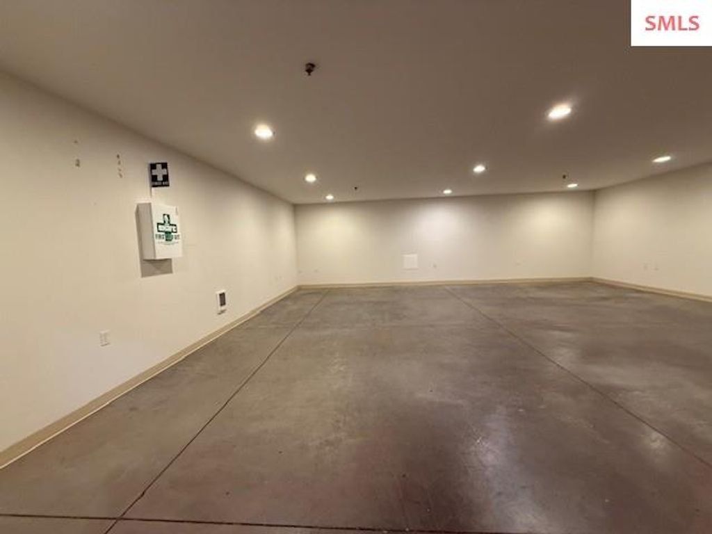 1106 Airpark Ln, Sandpoint, ID 83864 photo 12