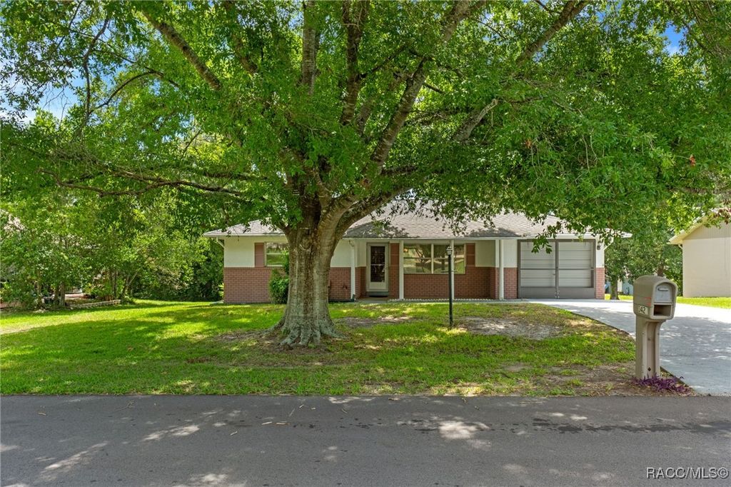 3429 N Sunrose Path, Beverly Hills, FL 34465