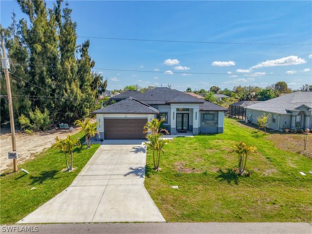 427 NW 7th AVE, Cape Coral, FL 33993
