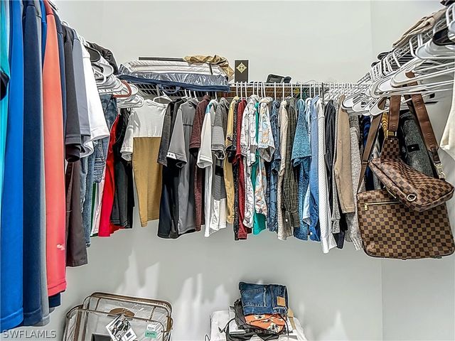 427 NW 7th AVE, Cape Coral, FL 33993