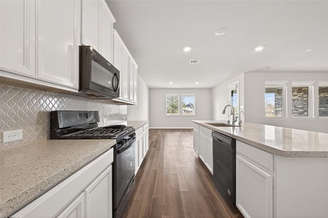 444 Round Lake Drive, Rosenberg, TX 77469