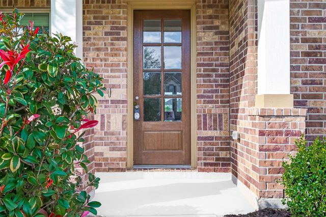 444 Round Lake Drive, Rosenberg, TX 77469