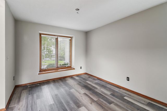 467 Edgewood Lane, Pleasant Hill, IA 50327