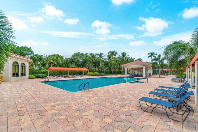 6880 Antinori Lane, Boynton Beach, FL 33437