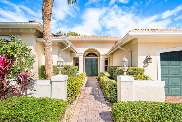 6880 Antinori Lane, Boynton Beach, FL 33437