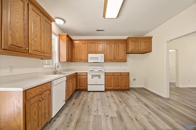1386 Harvest Road, Harvest, AL 35749