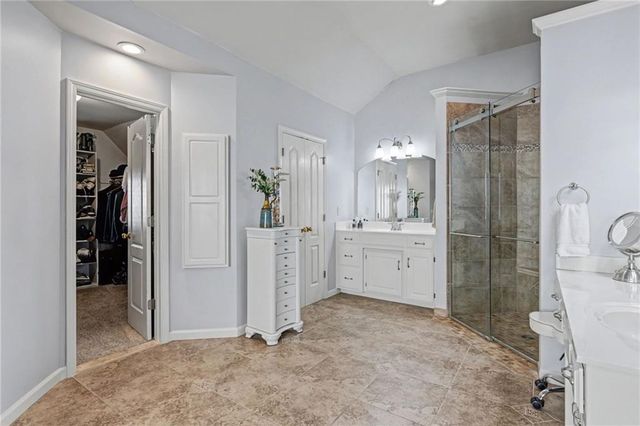 13935 W 71st Place, Shawnee, KS 66216