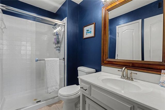 13935 W 71st Place, Shawnee, KS 66216