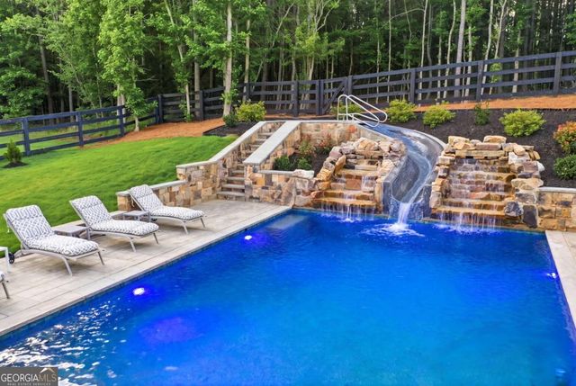 5475 Summit Oak Drive, Milton, GA 30004