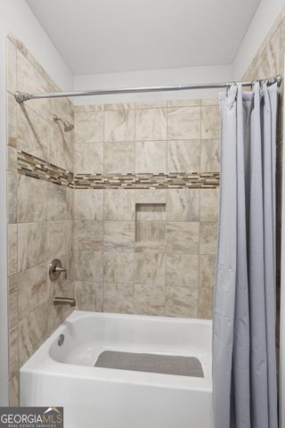 5475 Summit Oak Drive, Milton, GA 30004