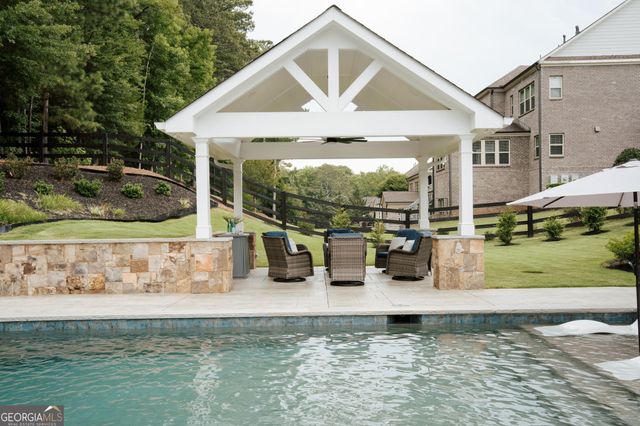 5475 Summit Oak Drive, Milton, GA 30004