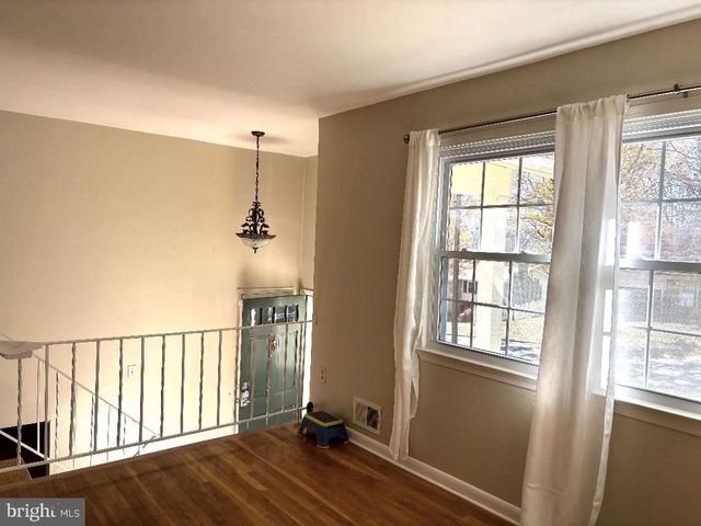 5315 MANORFIELD RD, Rockville, MD 20853