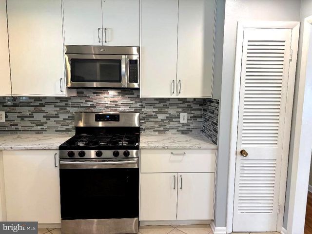 5315 MANORFIELD RD, Rockville, MD 20853