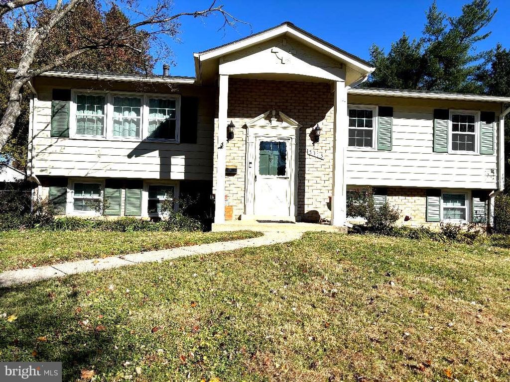5315 MANORFIELD RD, Rockville, MD 20853