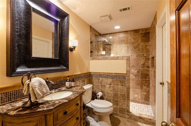 2605 Rothland Lane, Plano, TX 75023