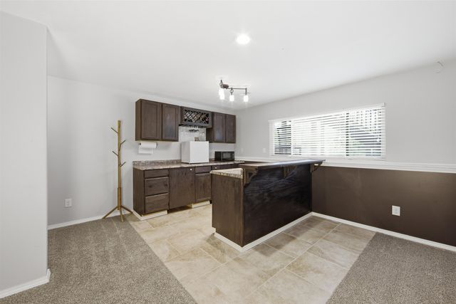 13302 E Laguna, Wichita, KS 67230