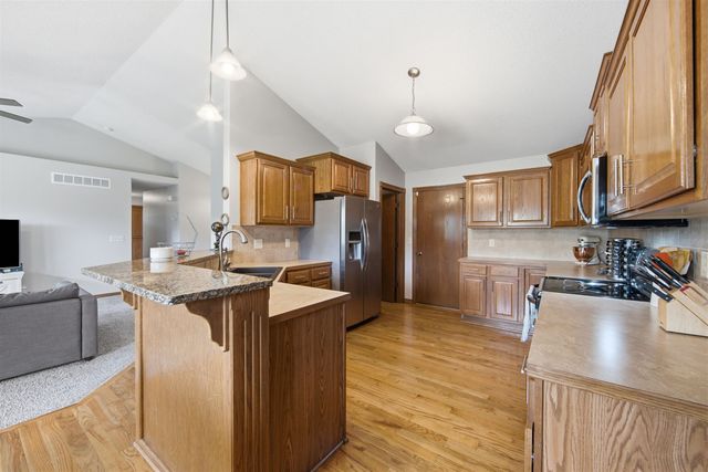 13302 E Laguna, Wichita, KS 67230