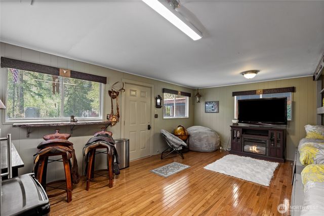 271 Skate Creek Road, Ashford, WA 98304