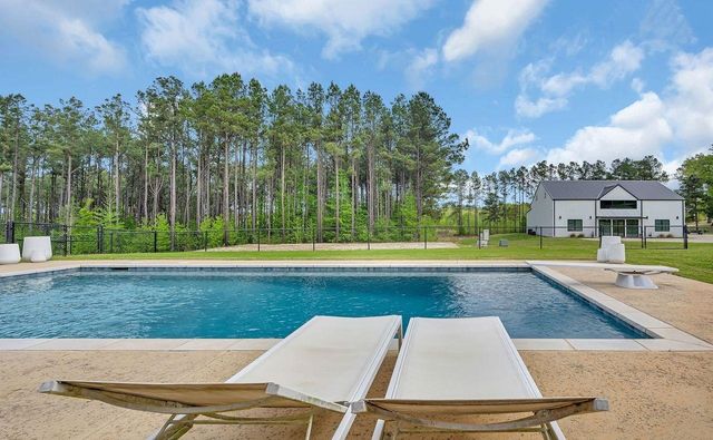 125 Beavers Bend, Marshall, TX 75672