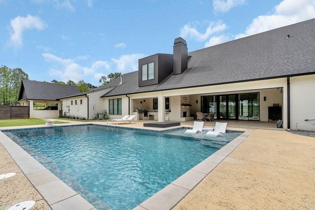 125 Beavers Bend, Marshall, TX 75672
