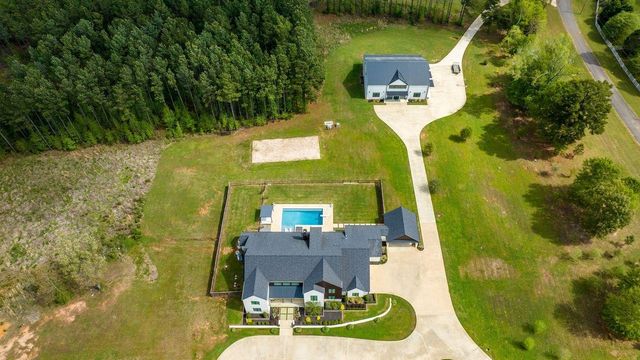 125 Beavers Bend, Marshall, TX 75672