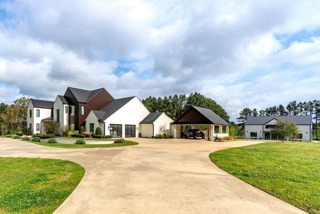 125 Beavers Bend, Marshall, TX 75672